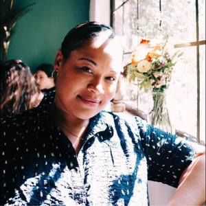 Meet your Posher, Maya